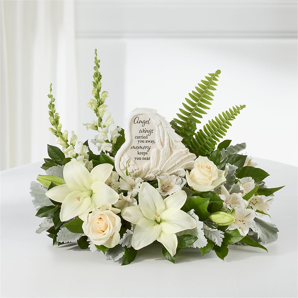 Holding You Close Arrangement – DANI' SWEET DELIGHTS, Las Vegas NV