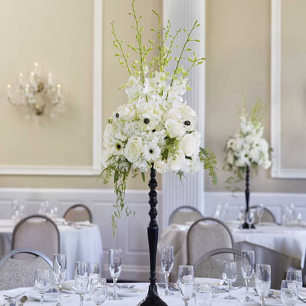 Regency Centerpiece – DANI' SWEET DELIGHTS, Las Vegas NV