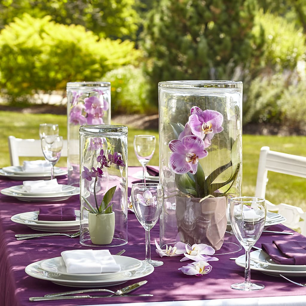 Dramatic Garden Centerpiece – DANI' SWEET DELIGHTS, Las Vegas NV