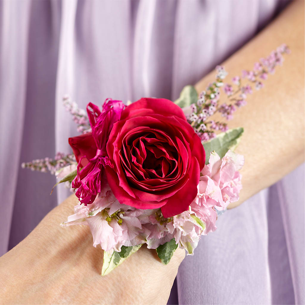 Rose Charm Corsage – DANI' SWEET DELIGHTS, Las Vegas NV