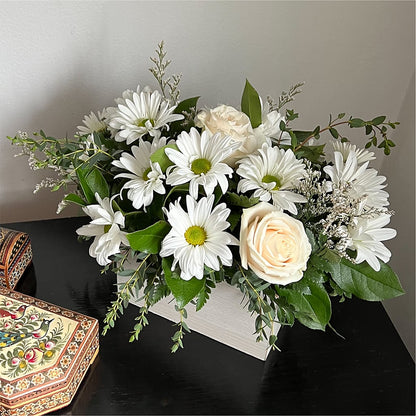 Fresh Linen Box Bouquet – DANI' SWEET DELIGHTS, Las Vegas NV
