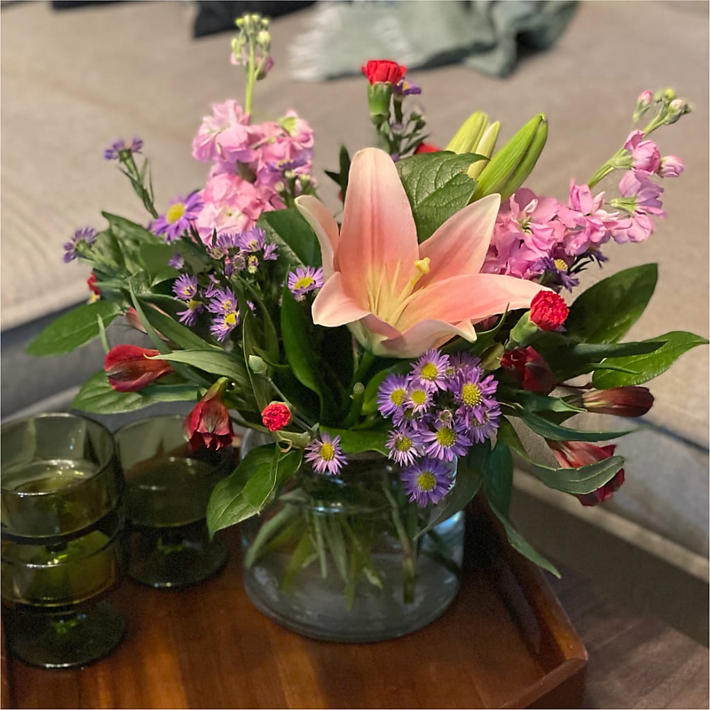 Romantique Bouquet – DANI' SWEET DELIGHTS, Las Vegas NV