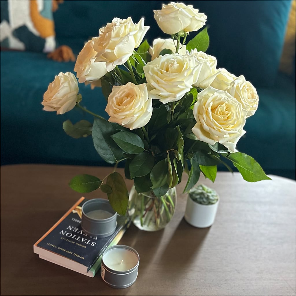 Long Stem Yellow Rose Bouquet – DANI' SWEET DELIGHTS, Las Vegas NV