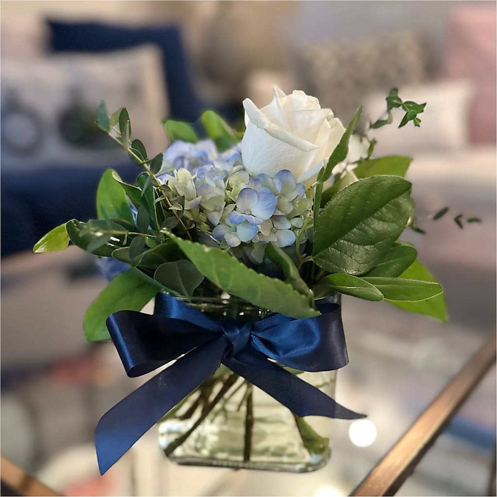 Sky Blue Delight Bouquet – DANI' SWEET DELIGHTS, Las Vegas NV