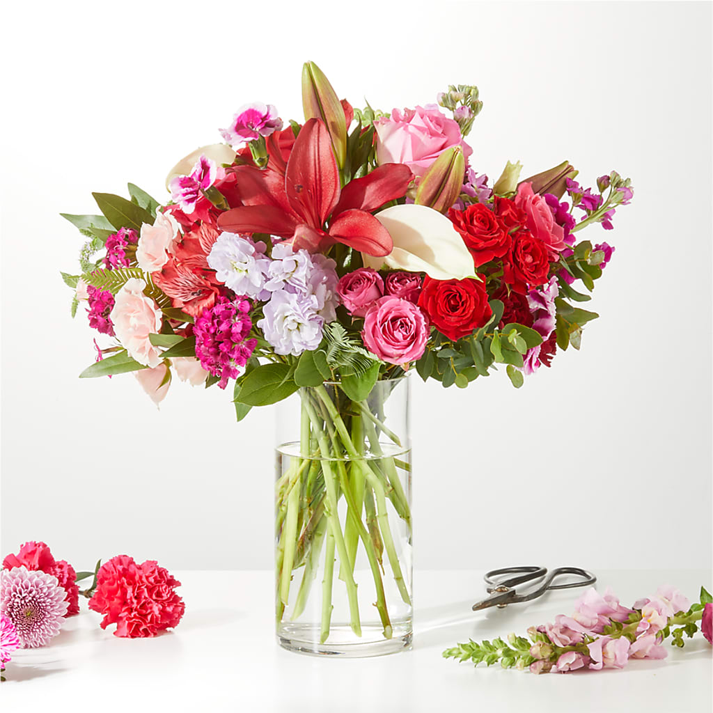 Swooning Over You - A Luxury Florist Original – DANI' SWEET DELIGHTS, Las Vegas NV