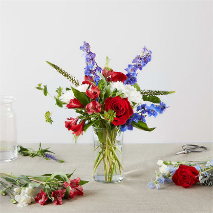 Star Spangled - A Florist Original – DANI' SWEET DELIGHTS, Las Vegas NV