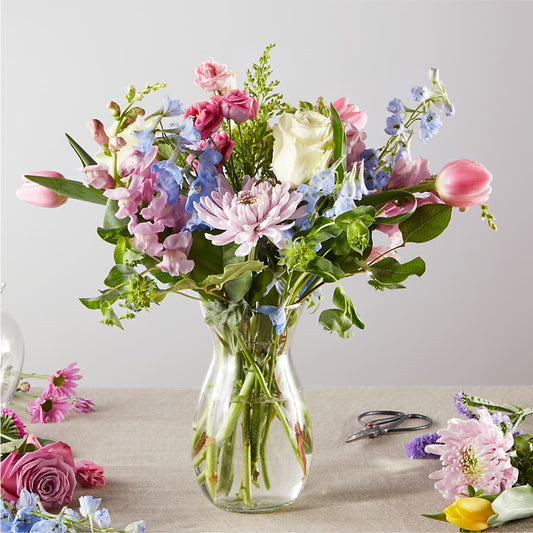 Pastel Tradition - A Florist Original – DANI' SWEET DELIGHTS, Las Vegas NV