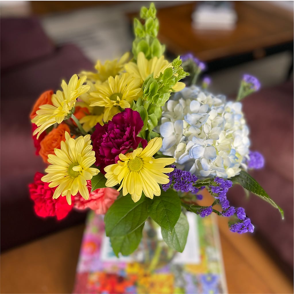 Summer Spectra - A Florist Original – DANI' SWEET DELIGHTS, Las Vegas NV