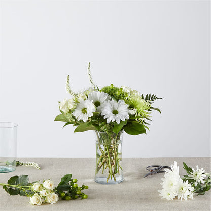 Irish Garden - A Florist Original – DANI' SWEET DELIGHTS, Las Vegas NV