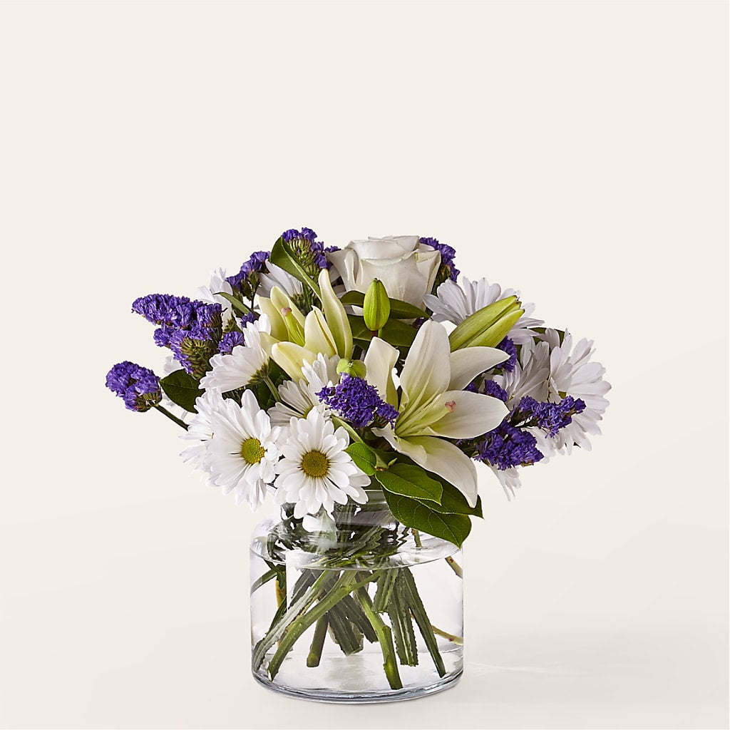 Beyond Blue Bouquet – DANI' SWEET DELIGHTS, Las Vegas NV
