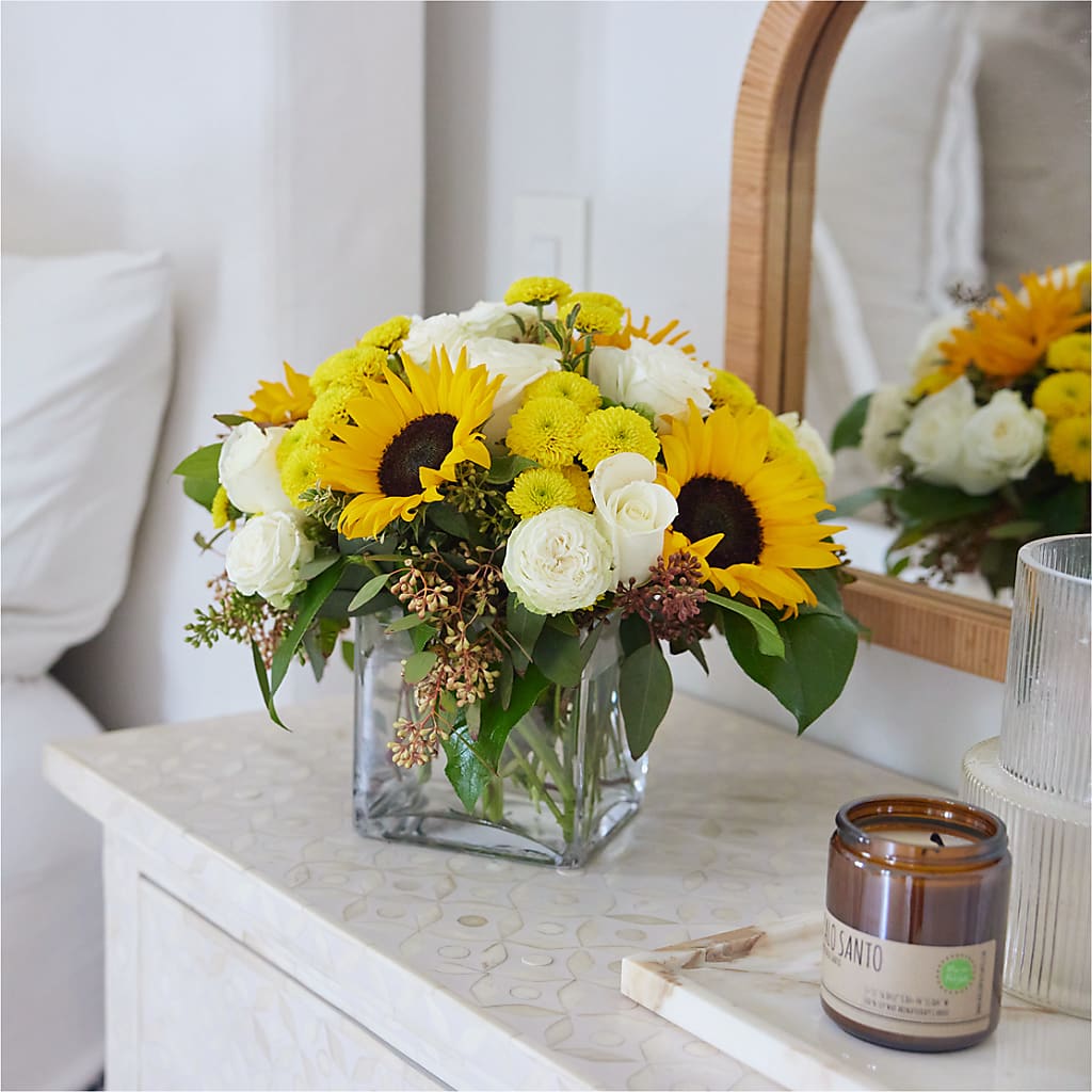 Luminous Morning Bouquet – DANI' SWEET DELIGHTS, Las Vegas NV