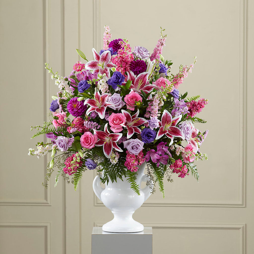 Peaceful Tribute Arrangement – DANI' SWEET DELIGHTS, Las Vegas NV