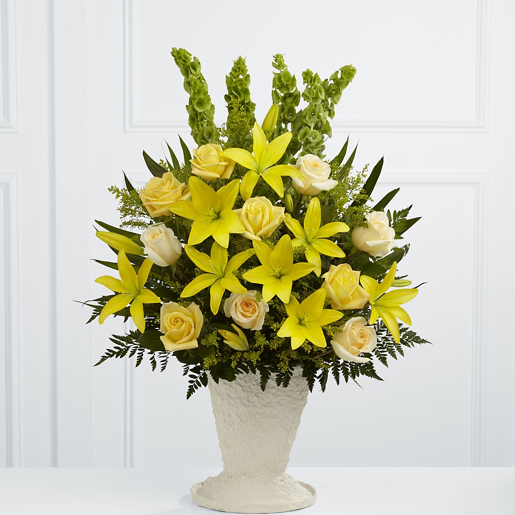 Golden Memories Arrangement – DANI' SWEET DELIGHTS, Las Vegas NV
