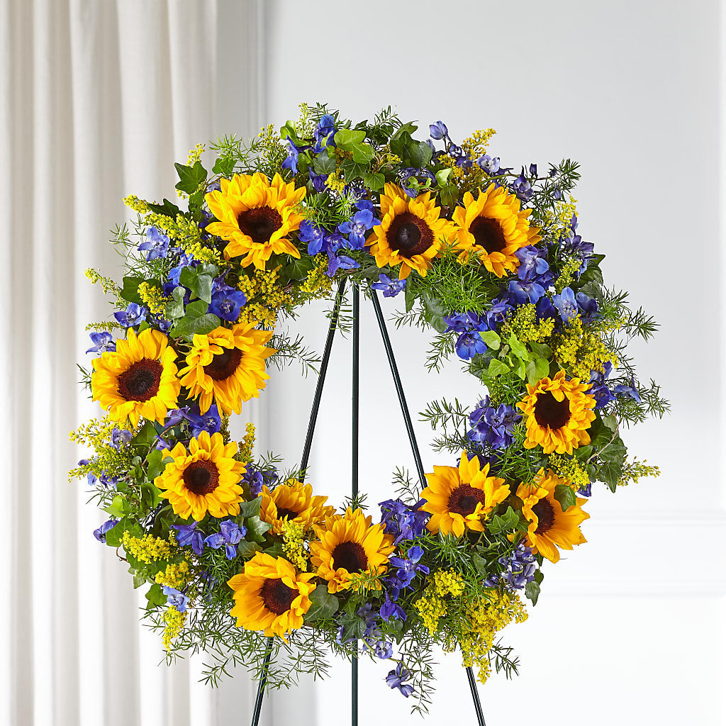 Bright Rays Wreath – DANI' SWEET DELIGHTS, Las Vegas NV