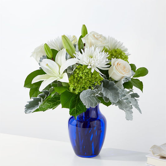Snowy Dreams Bouquet – DANI' SWEET DELIGHTS, Las Vegas NV