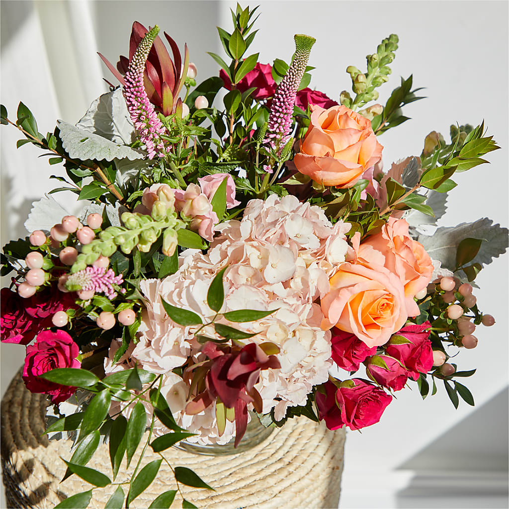 Glitz & Glam Bouquet – DANI' SWEET DELIGHTS, Las Vegas NV