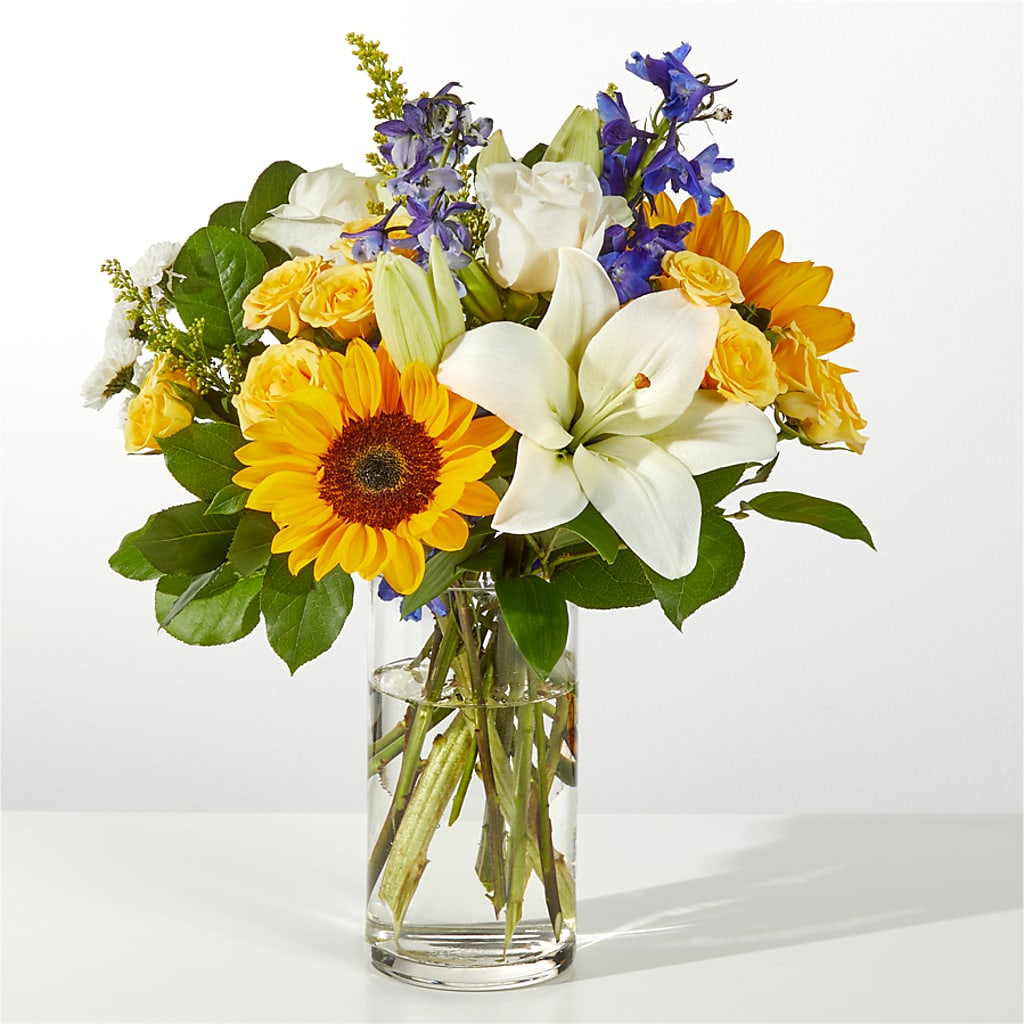 Wonderfully Sunny Bouquet – DANI' SWEET DELIGHTS, Las Vegas NV