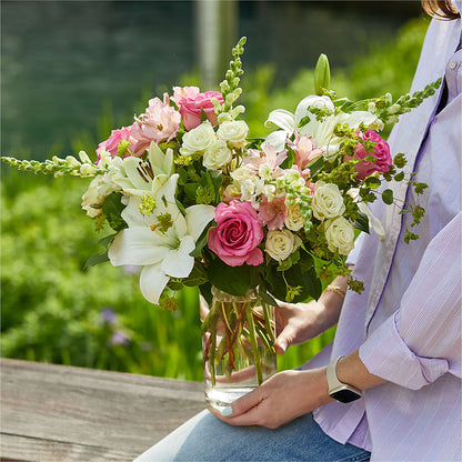 Fondly Bouquet – DANI' SWEET DELIGHTS, Las Vegas NV