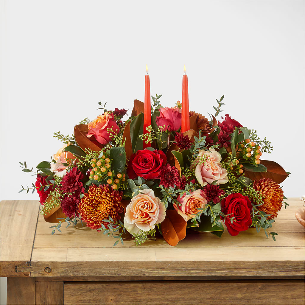 Gather Near Centerpiece – DANI' SWEET DELIGHTS, Las Vegas NV