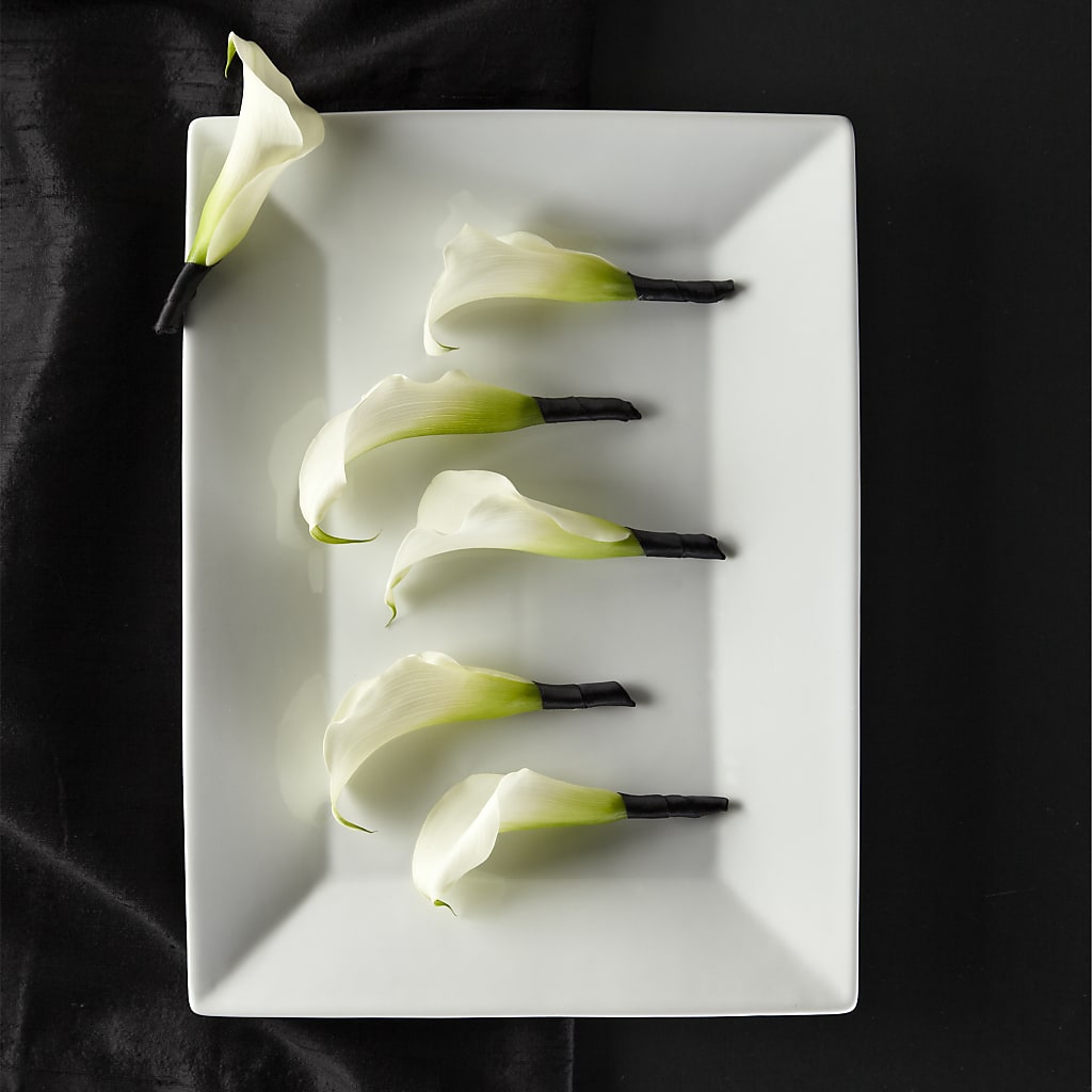 Calla Lily Promise Boutonniere – DANI' SWEET DELIGHTS, Las Vegas NV
