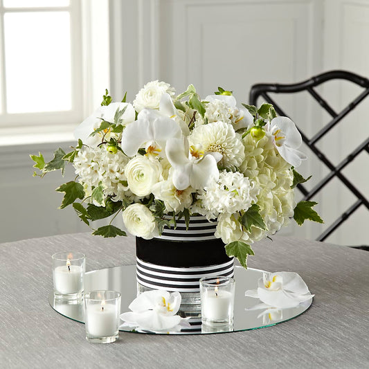 Solemnity Arrangement – DANI' SWEET DELIGHTS, Las Vegas NV