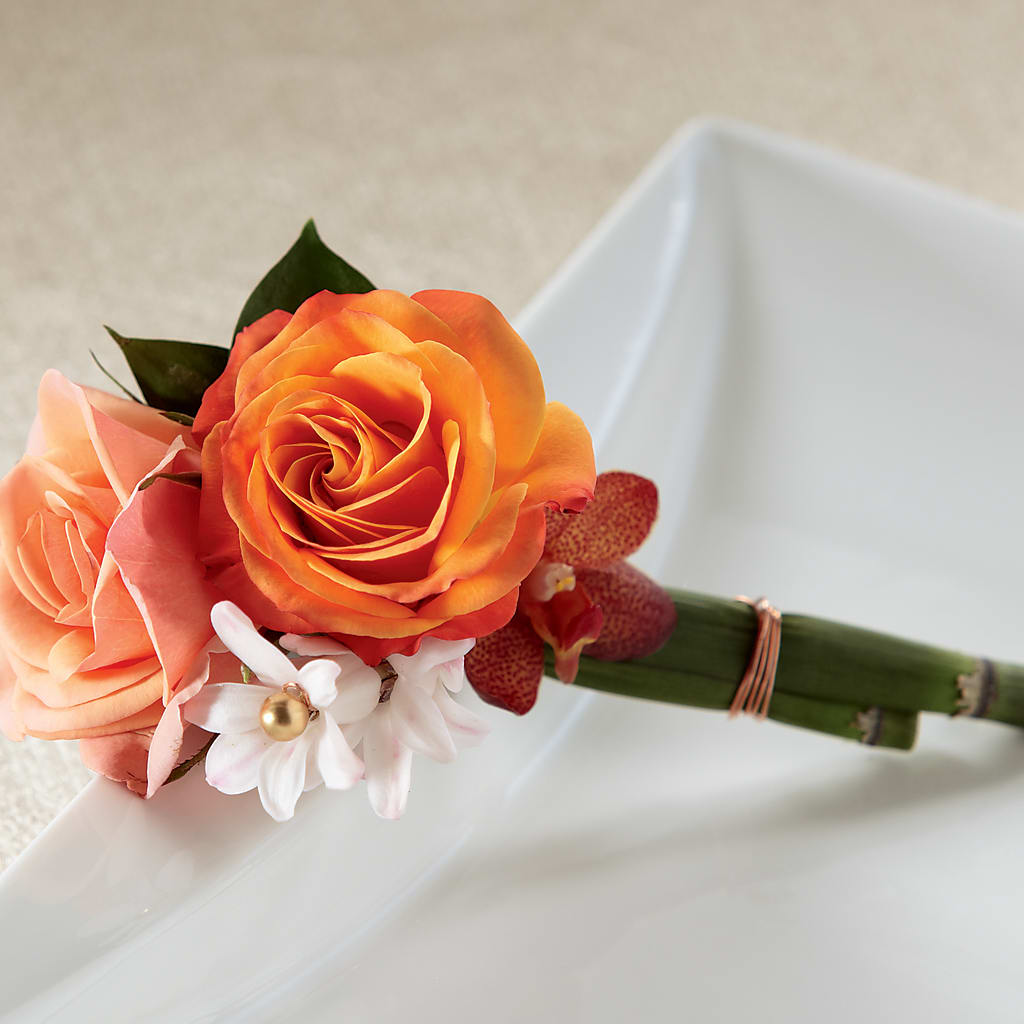 Sunset Dream Boutonniere – DANI' SWEET DELIGHTS, Las Vegas NV