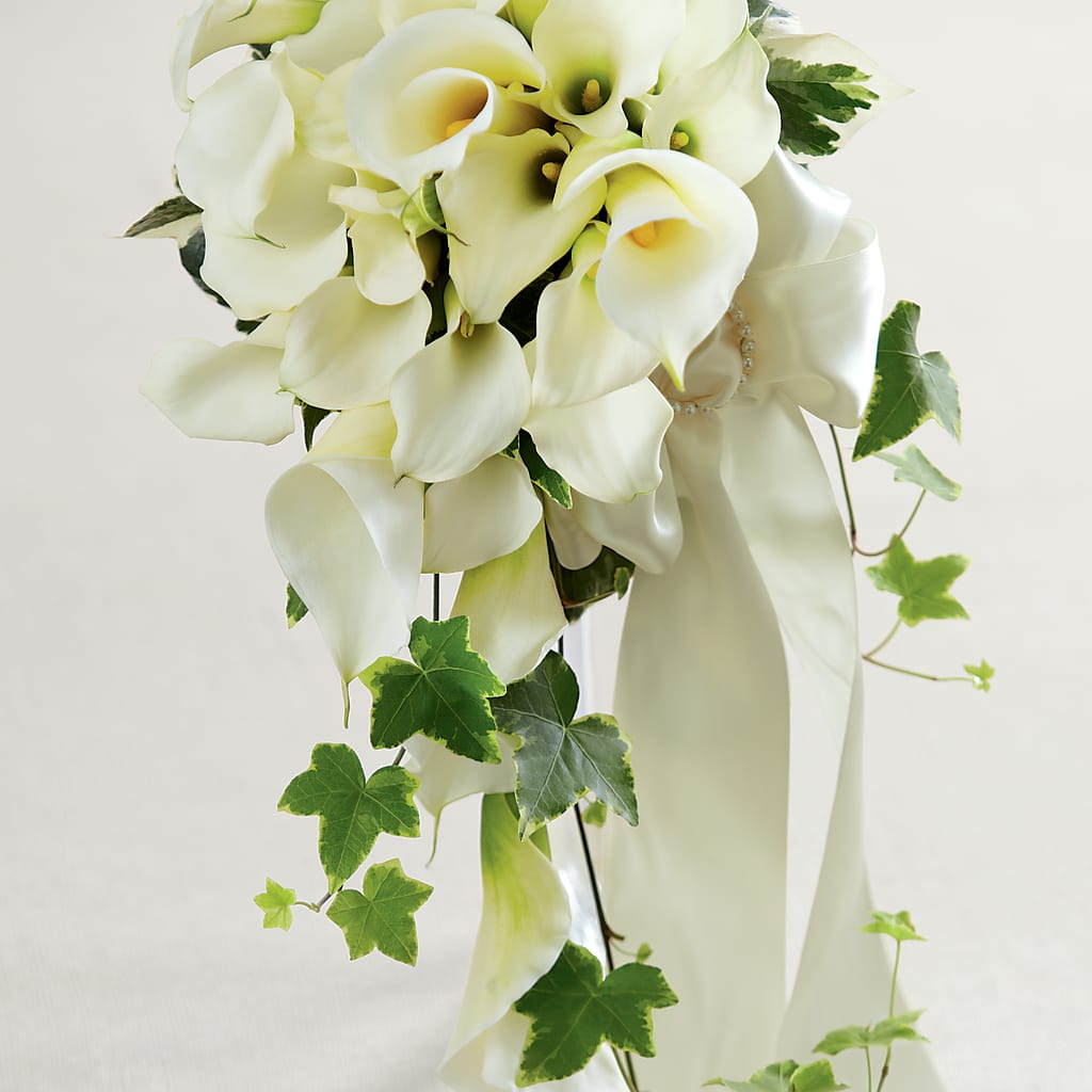 White Chapel Bouquet – DANI' SWEET DELIGHTS, Las Vegas NV