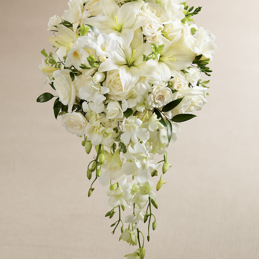 White Wonders Bouquet – DANI' SWEET DELIGHTS, Las Vegas NV